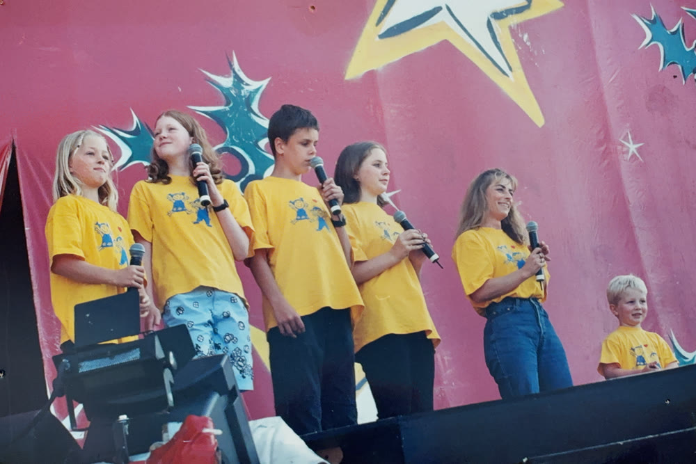 Love to Sing Christmas in the Park
